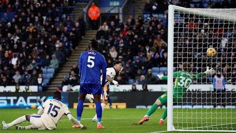 تشيلسي يتغلب على ليستر ويصعد للمركز الثالث بالدوري الإنجليزي